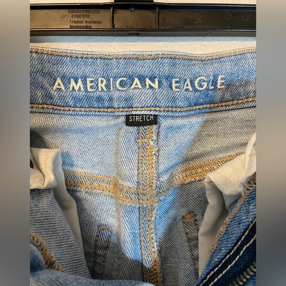 American Eagle Distressed Jeans Size 00 - Picture 3 of 4